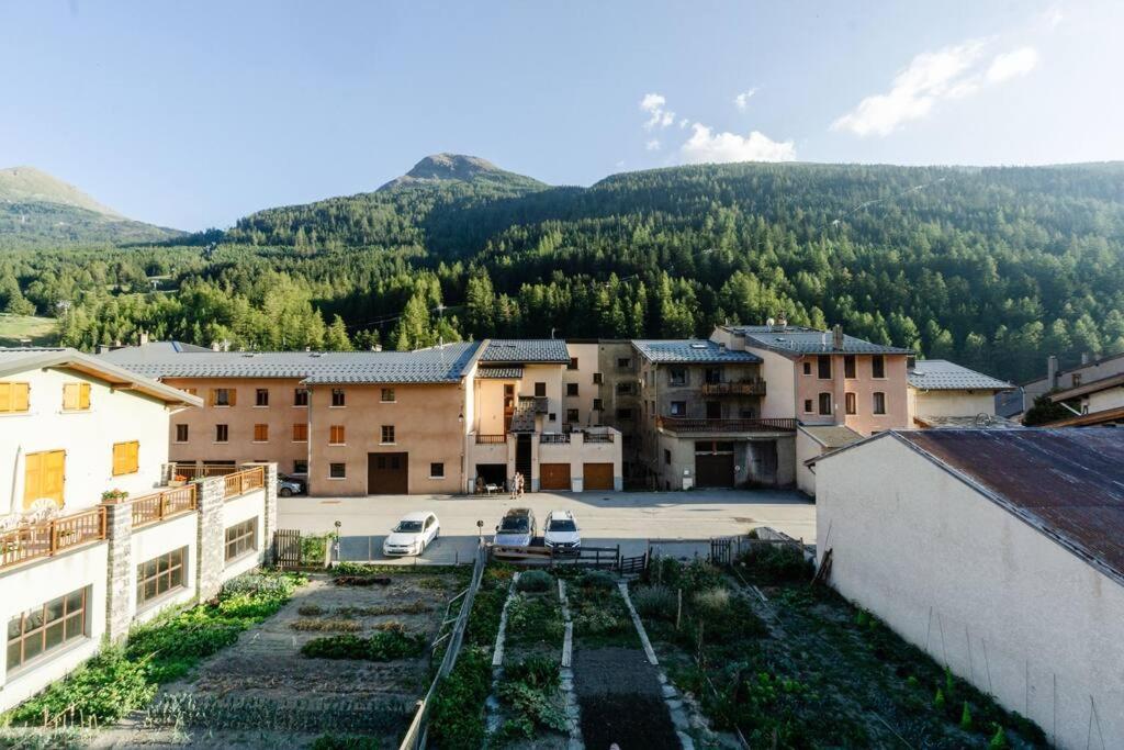 La Turra Apartment Lanslebourg-Mont-Cenis Bagian luar foto